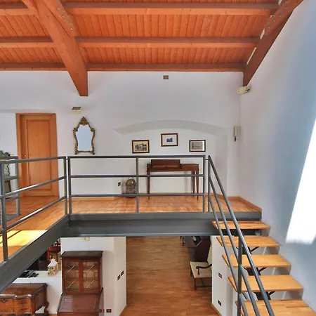 דירה Loft By Klabhouse